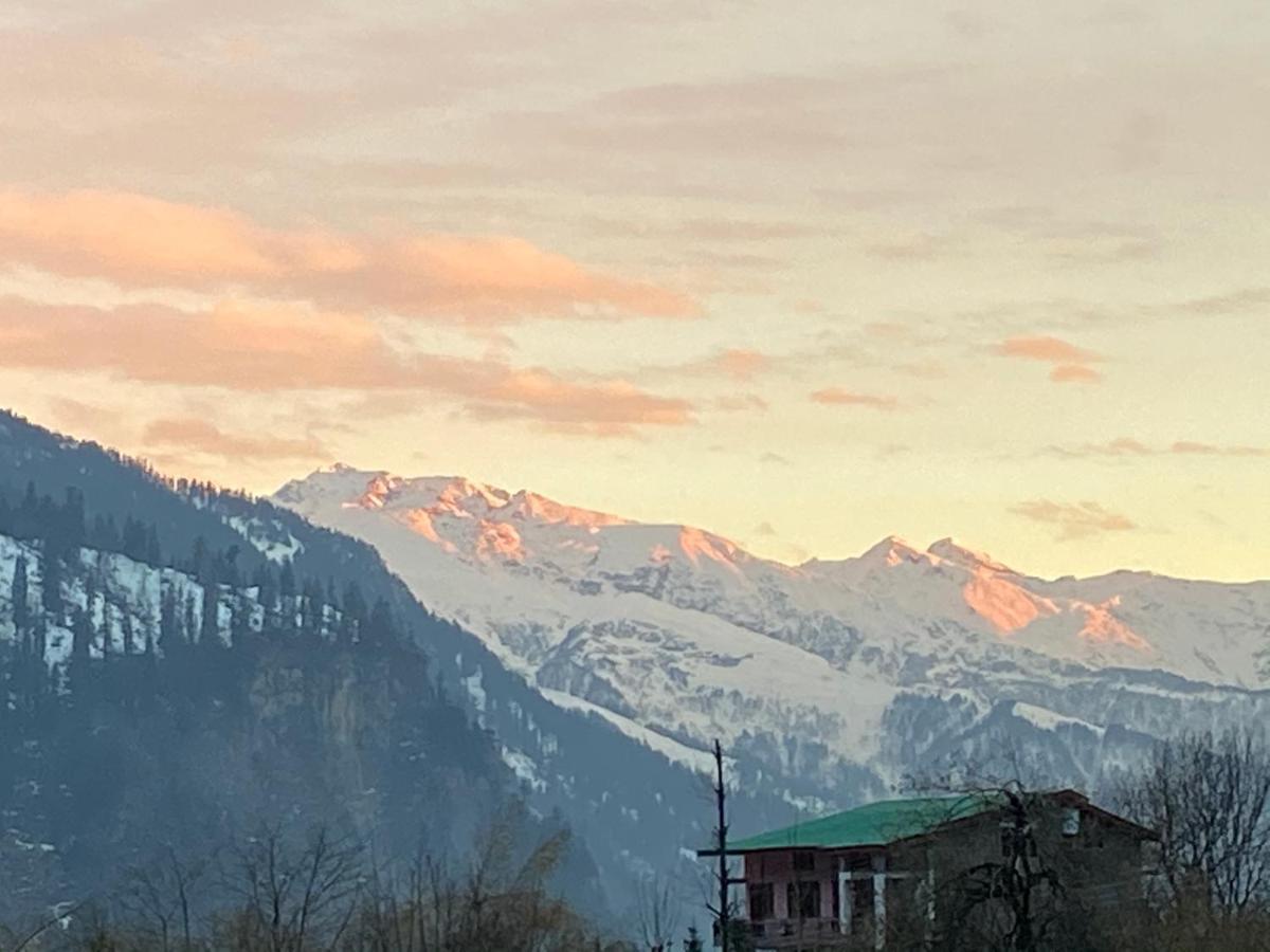 Solang Valley Resort Manāli Kültér fotó