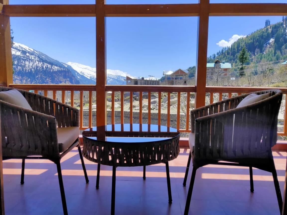 Solang Valley Resort Manāli Kültér fotó