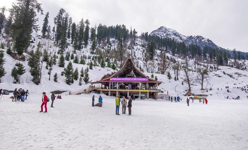 Solang Valley Resort Manāli Kültér fotó